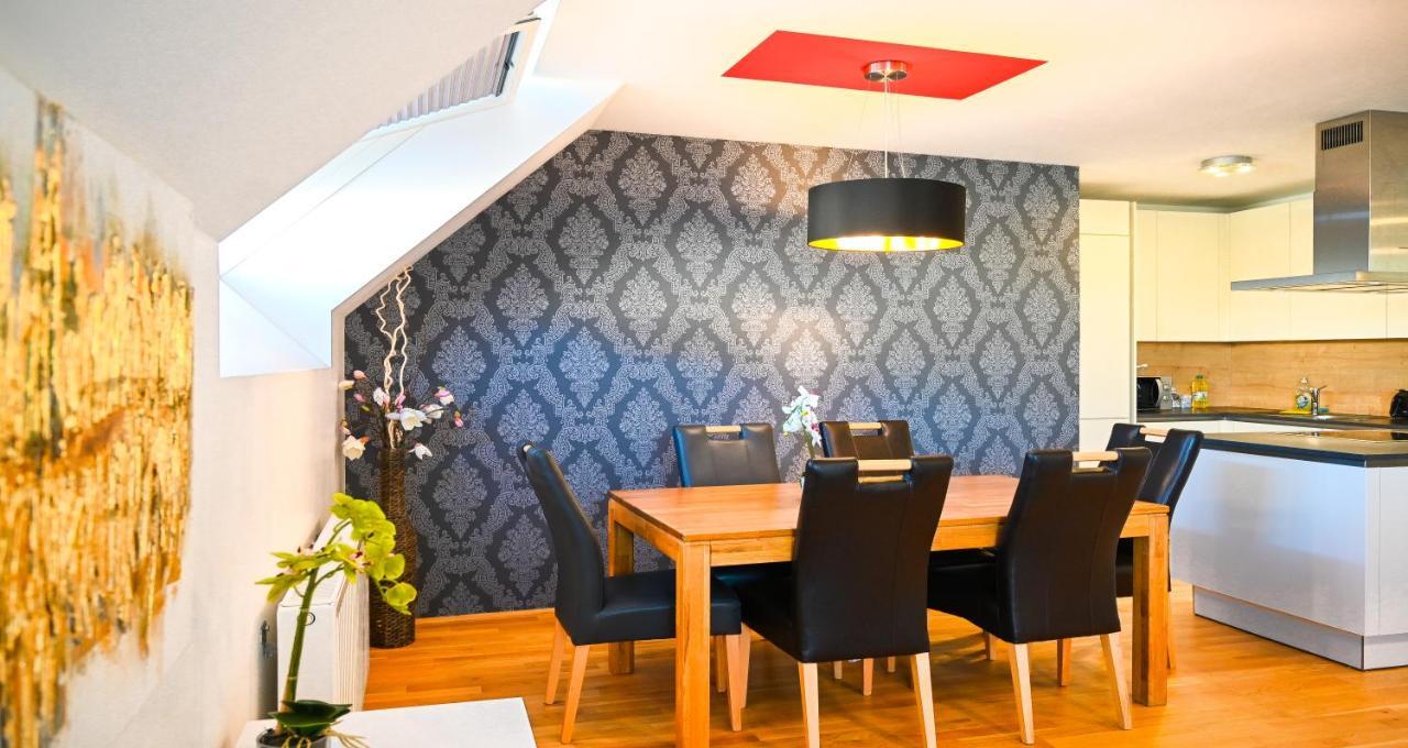 Amazing Suite Volkstheater Vienna Esterno foto